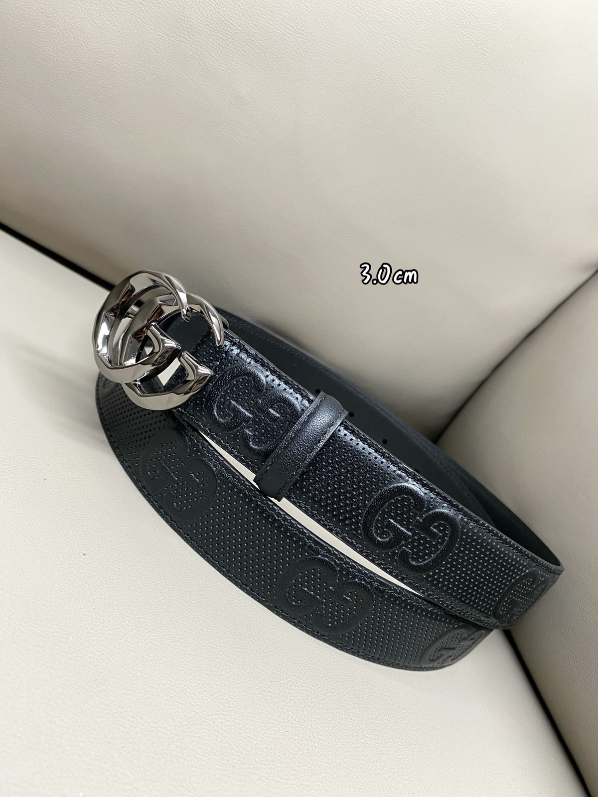 Catalogue article 9b60a206ec — view 6
