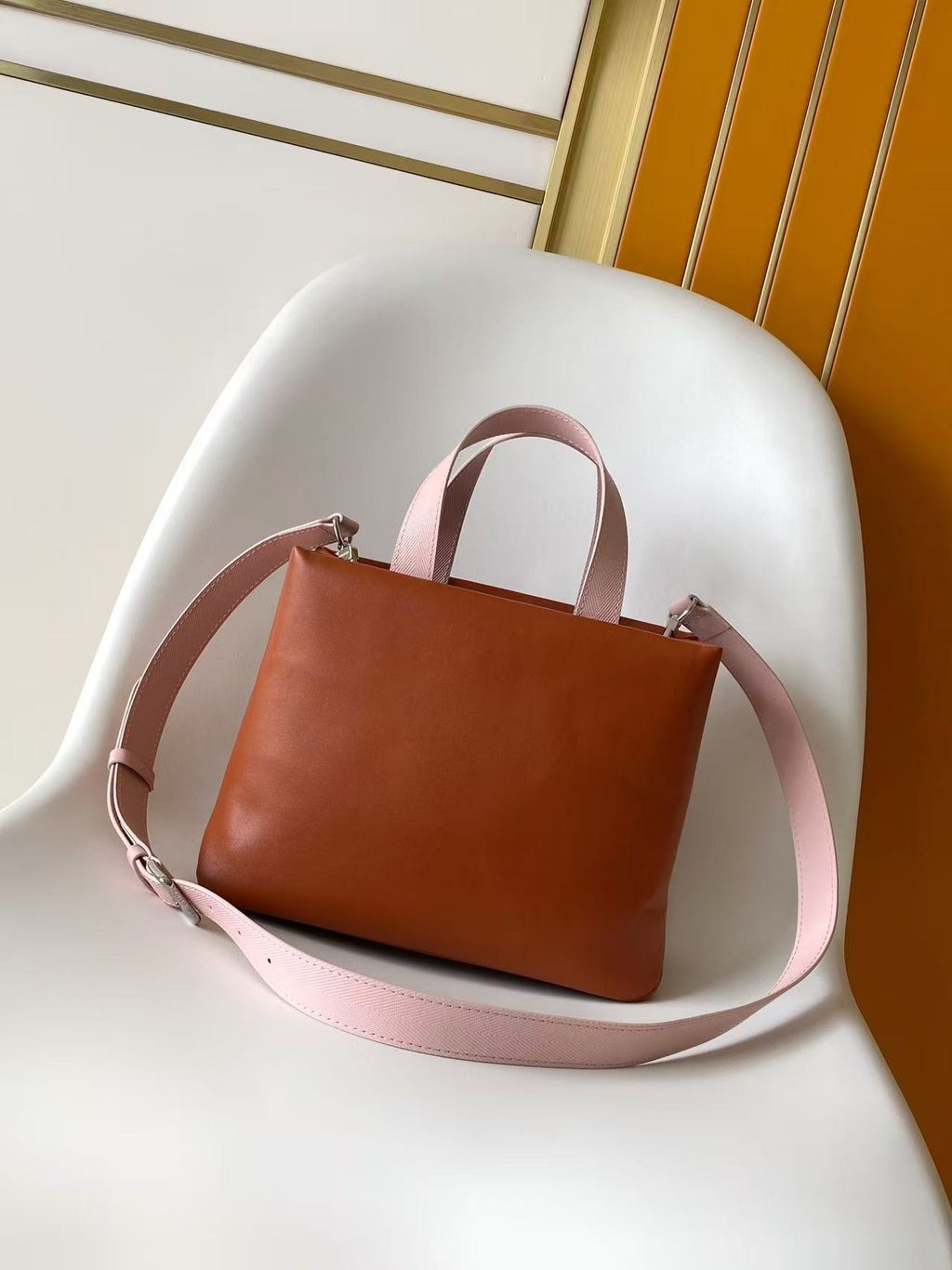 Catalogue article 81ee080a63 — view 3
