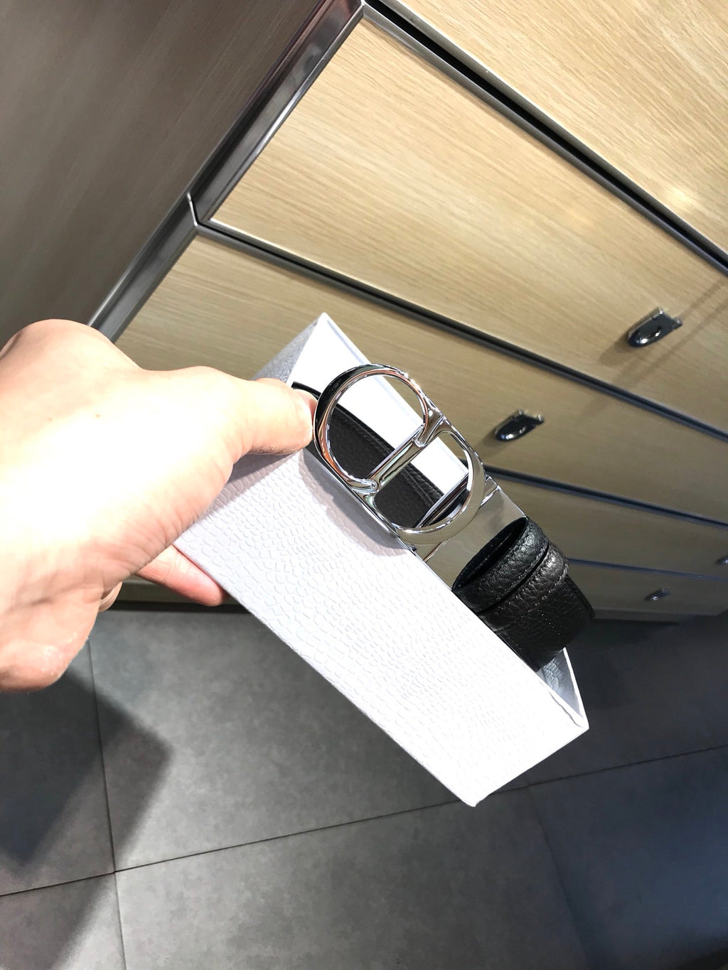 Catalogue article 2154f4ba6f — view 9