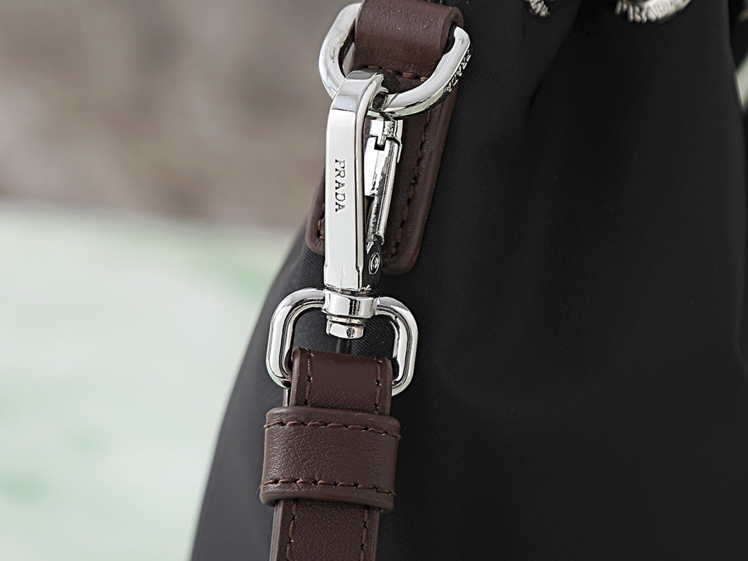 Catalogue article 67fd2edb30 — view 7