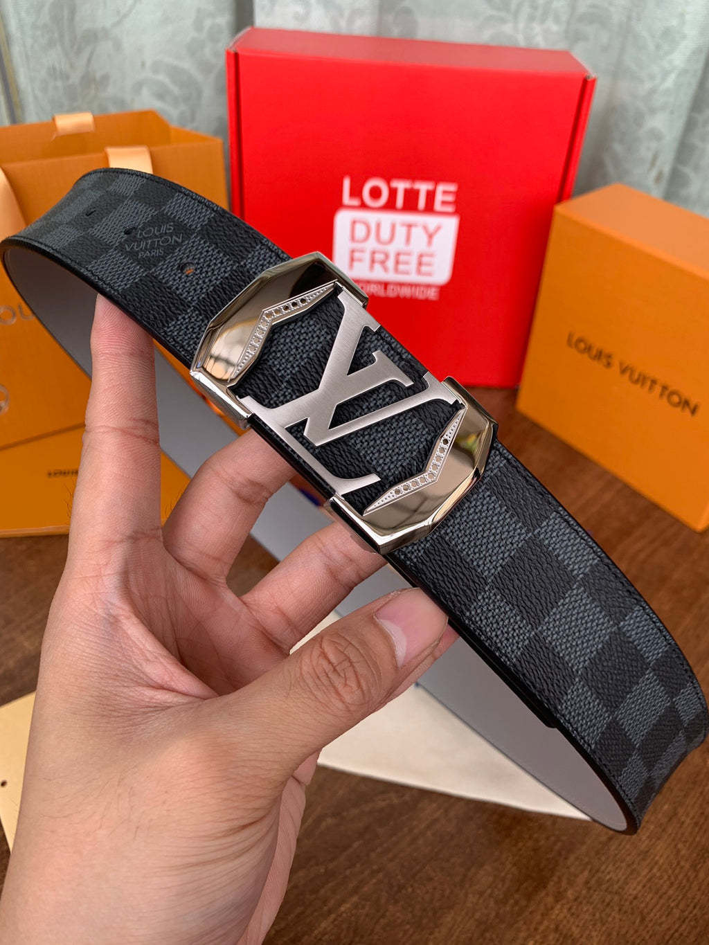 Catalogue article 3e02da90fc — view 5