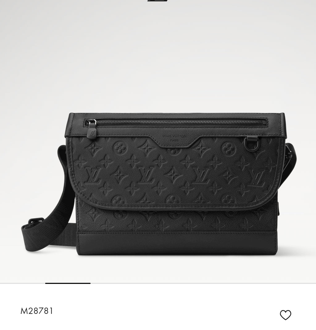 Catalogue article e555047623 — view 1
