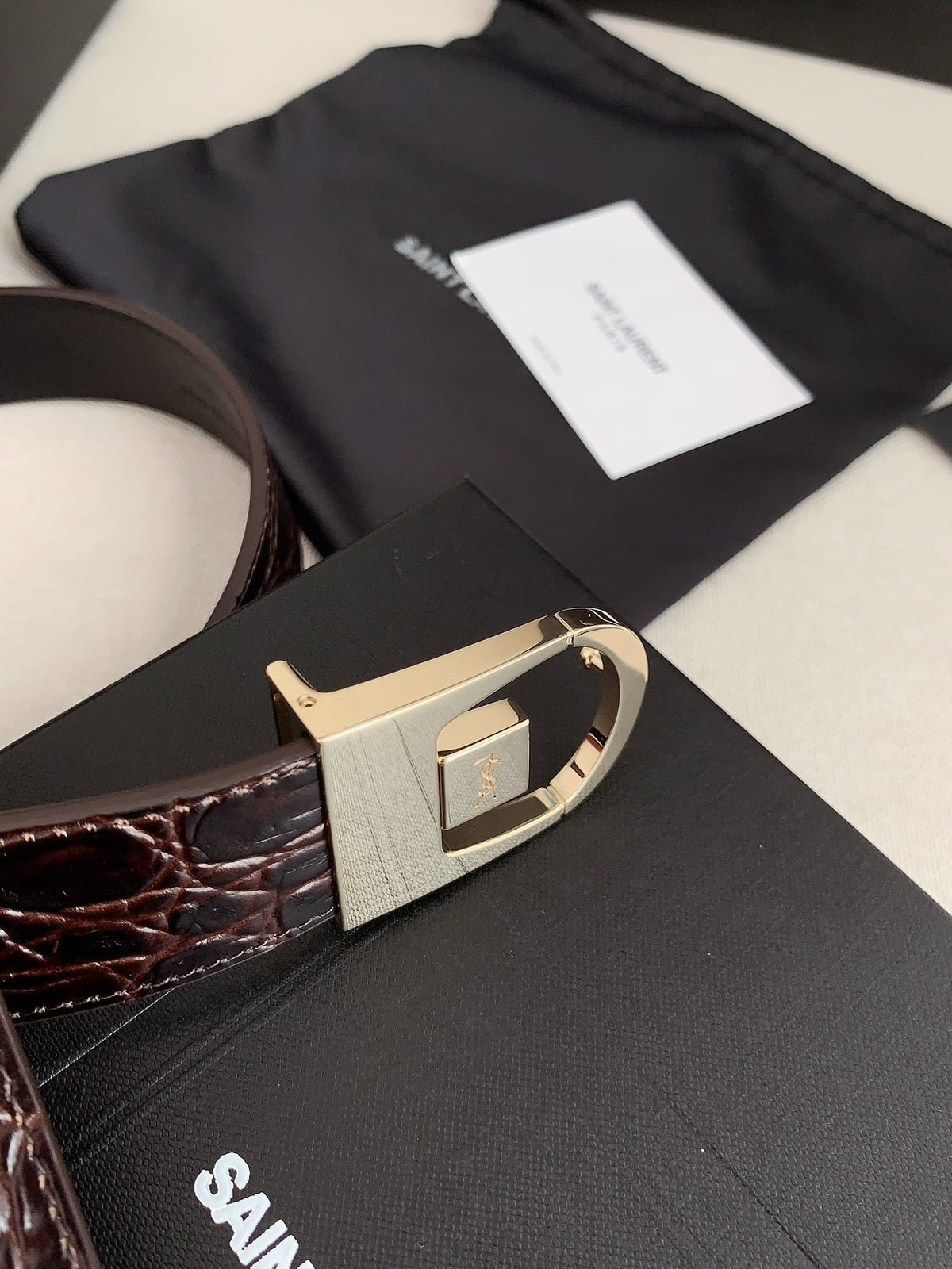 Catalogue article 1d71b62ae2 — view 2