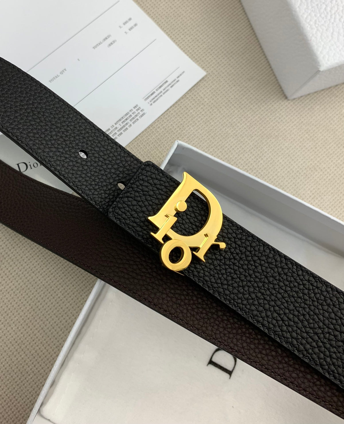 Catalogue article 5f0eb6ddee — view 1