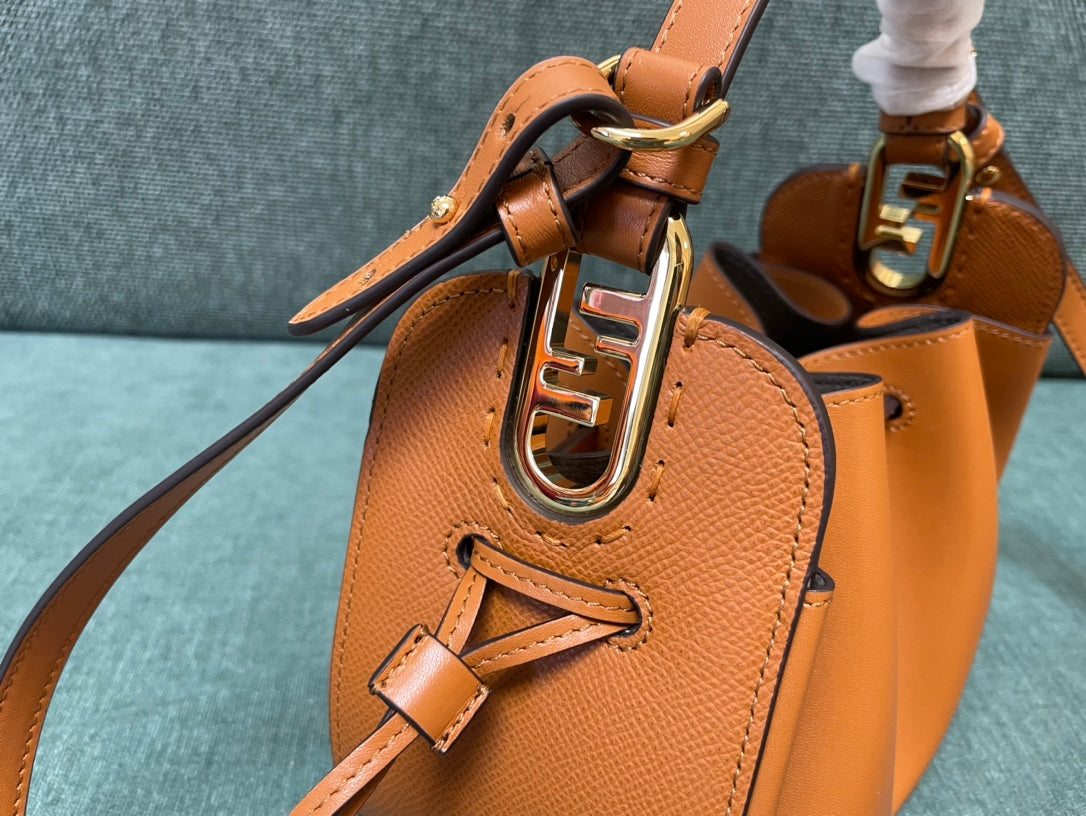Catalogue article 14c1b3a5f1 — view 2