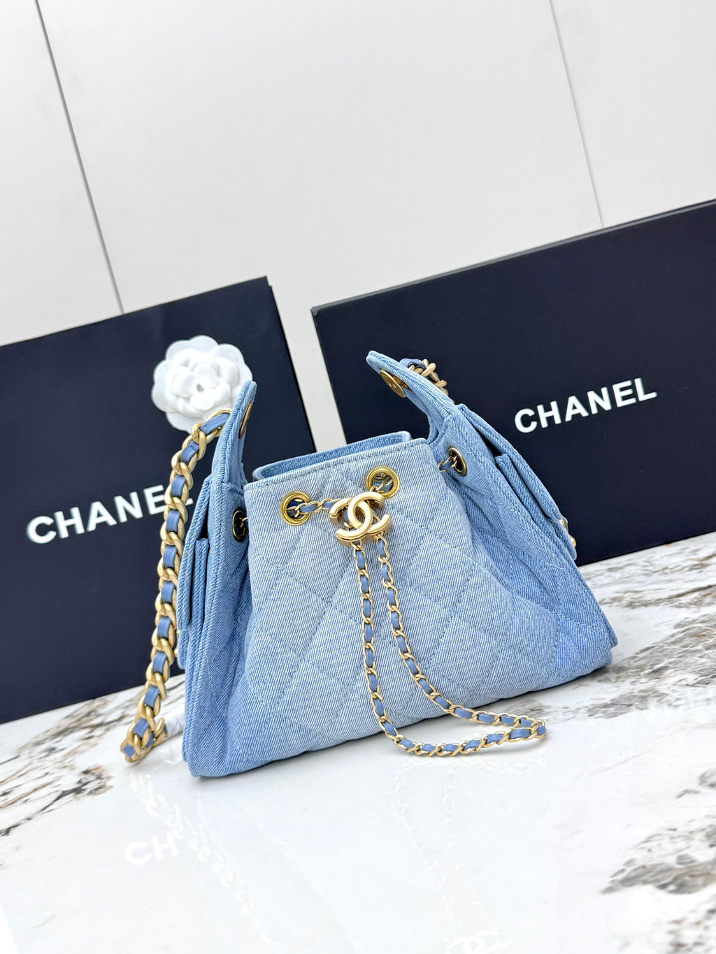 Catalogue article 6c50775cb7 — view 1