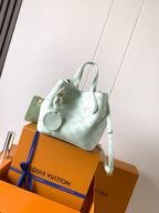 Louis Vuitton Blossom PM — Jade Green Mahina — Article 928