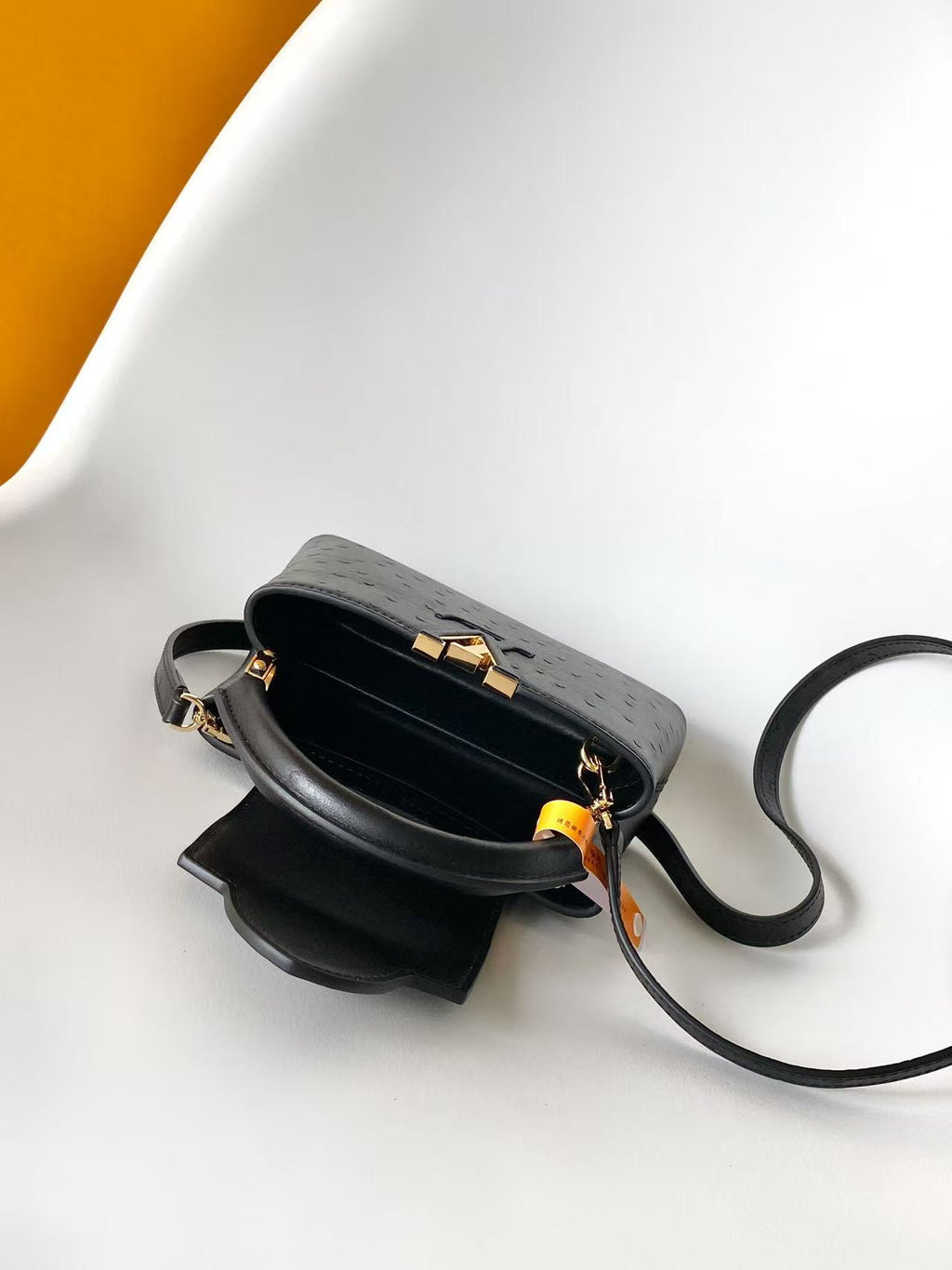 Catalogue article 203a64f04a — view 8