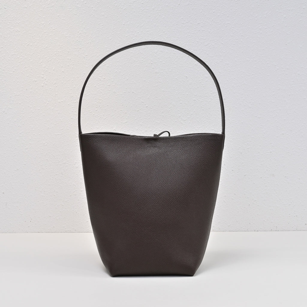 Catalogue article 5e08272468 — view 1