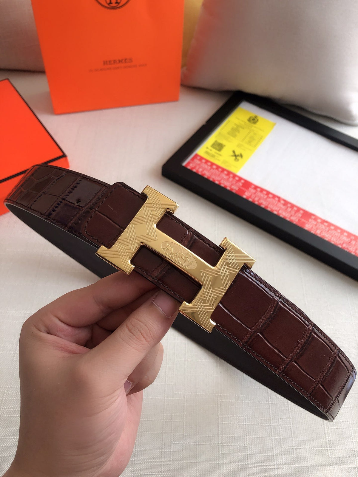 Catalogue article d24f96aff2 — view 1