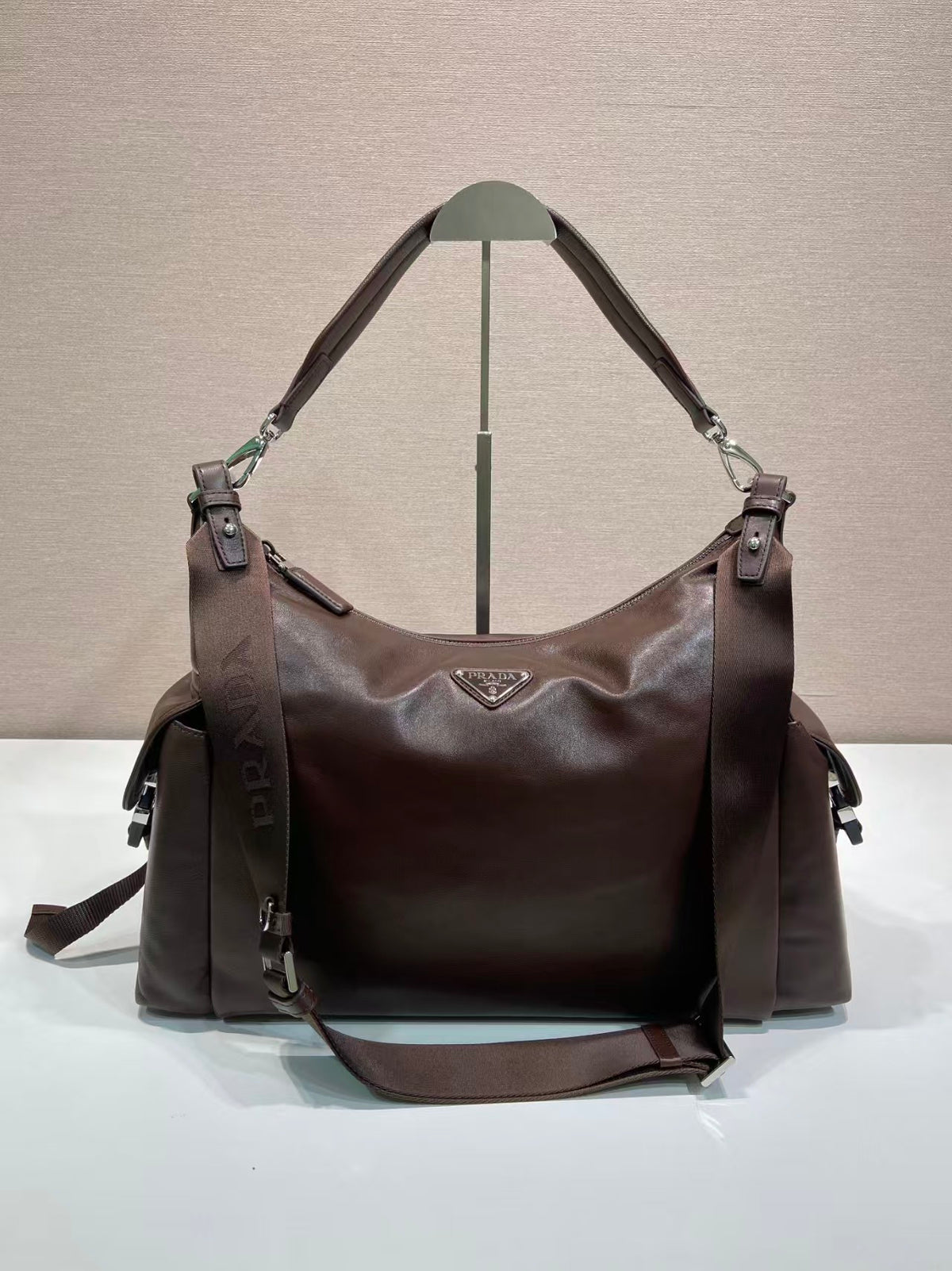 Catalogue article 087f2eeecb — view 1