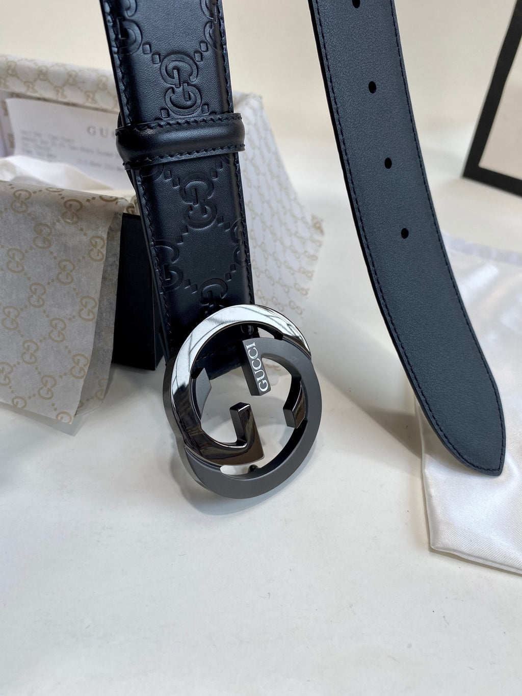 Catalogue article e09a2877db — view 5