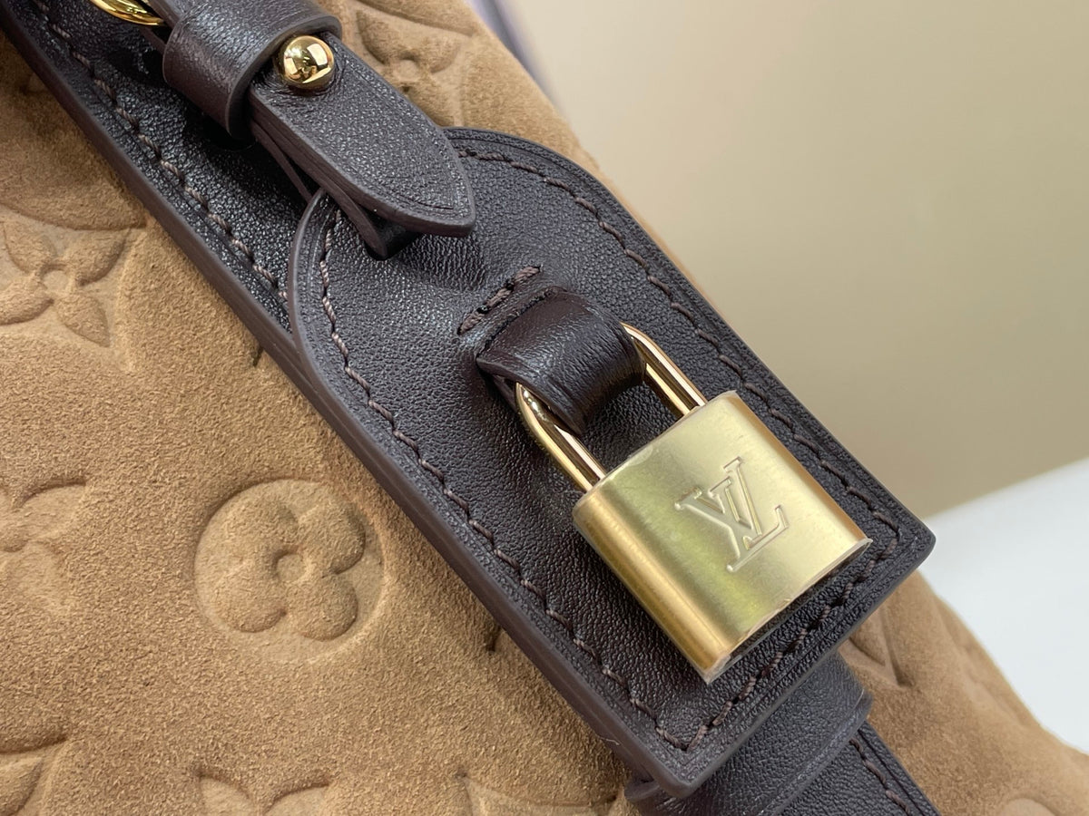 Catalogue article 0b8df90339 — view 5