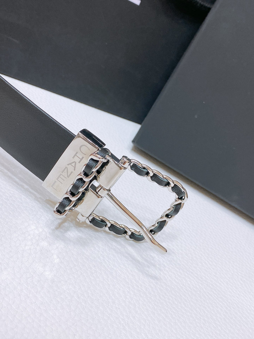 Catalogue article 94e25d58f6 — view 3