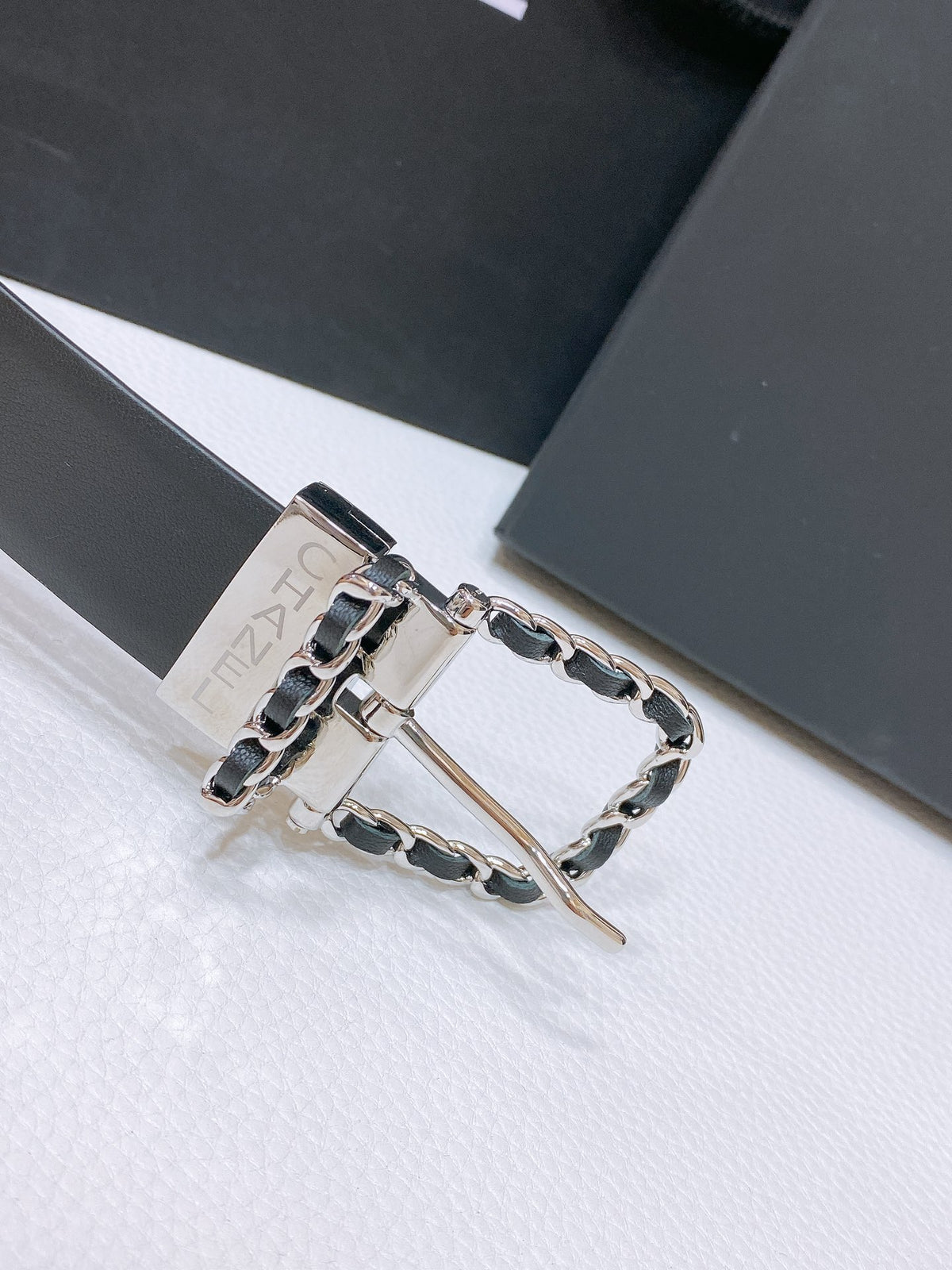 Catalogue article 94e25d58f6 — view 3