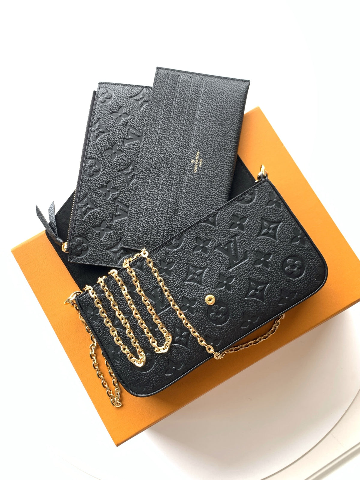 Catalogue article 5399922f87 — view 6