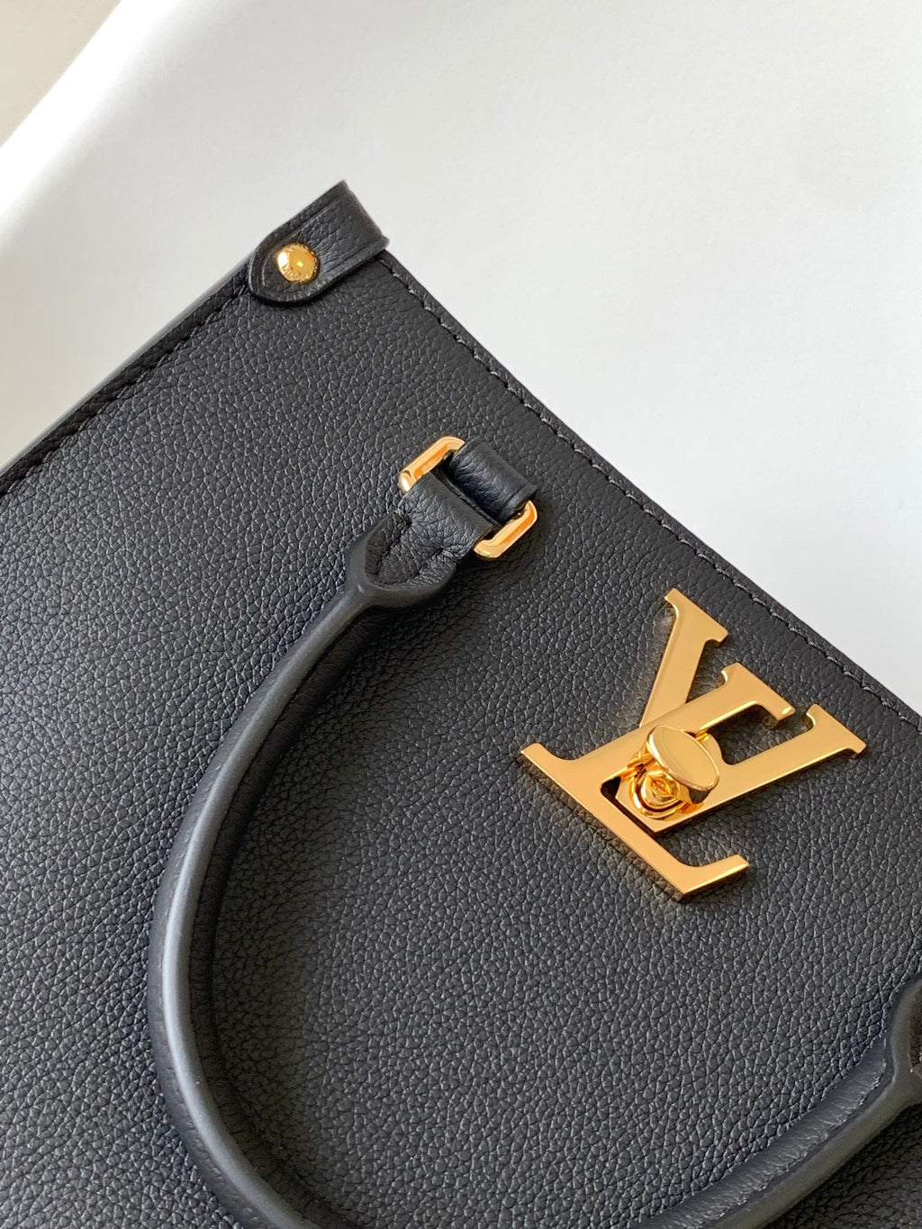 Catalogue article 587bf3510e — view 5