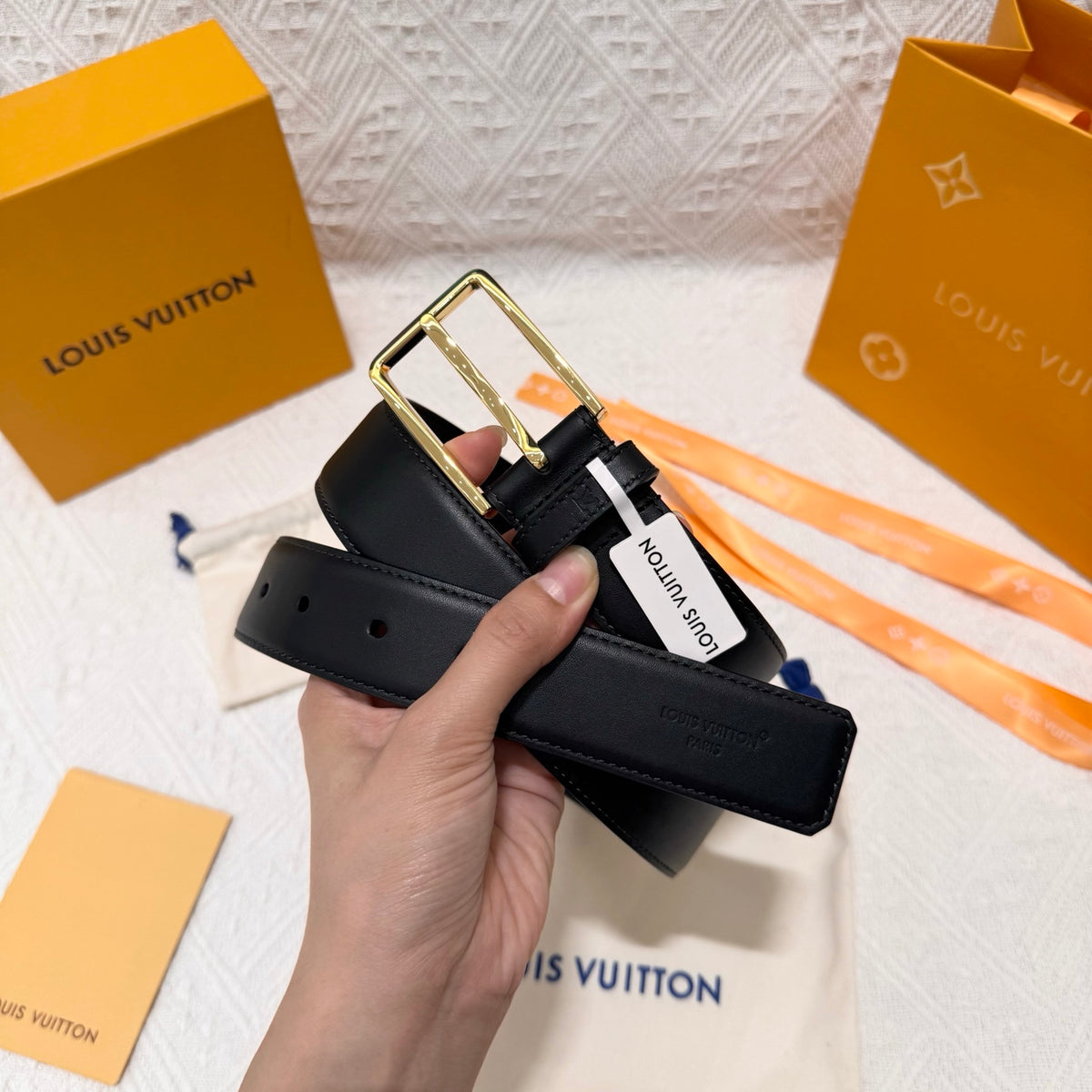 Catalogue article 7e0986e543 — view 1