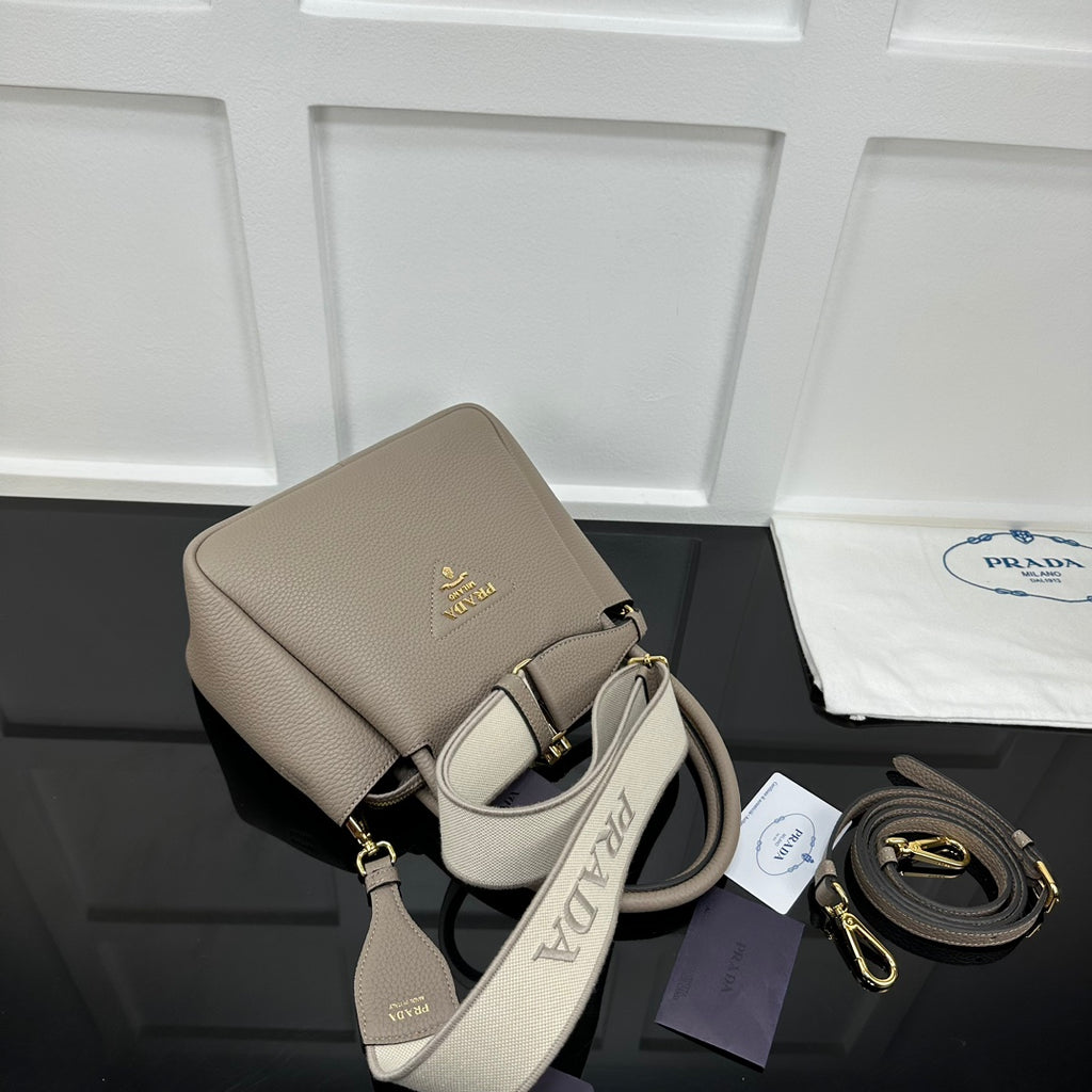 Catalogue article bfa16fb137 — view 4