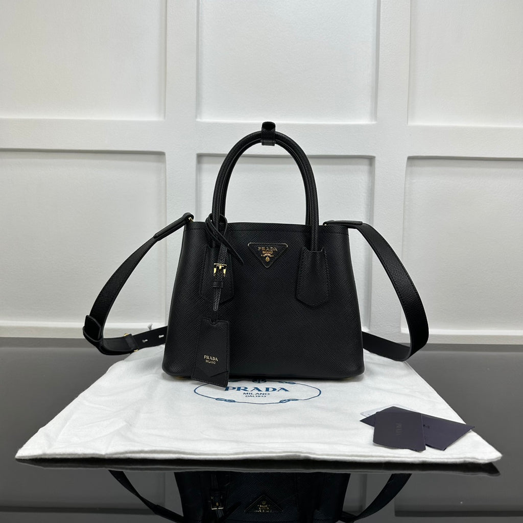 Catalogue article 9745e93bea — view 1