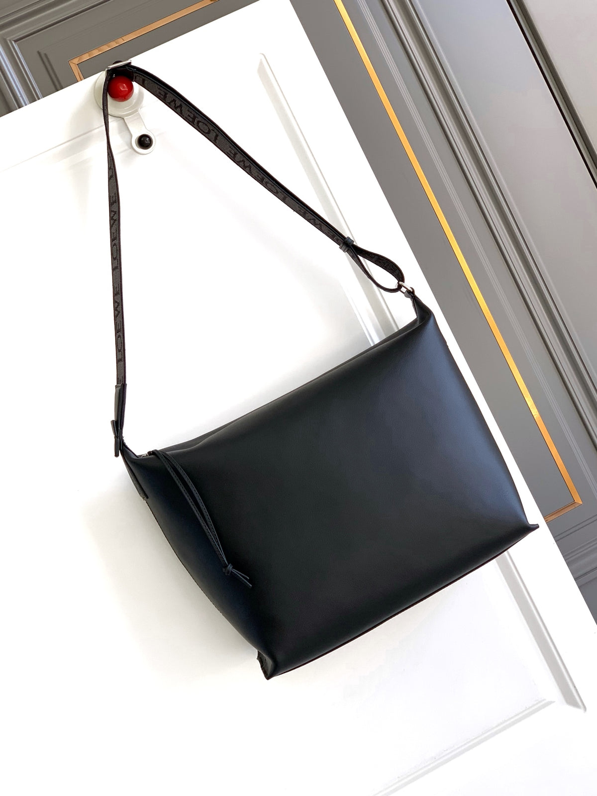 Catalogue article 56850fe00d — view 1