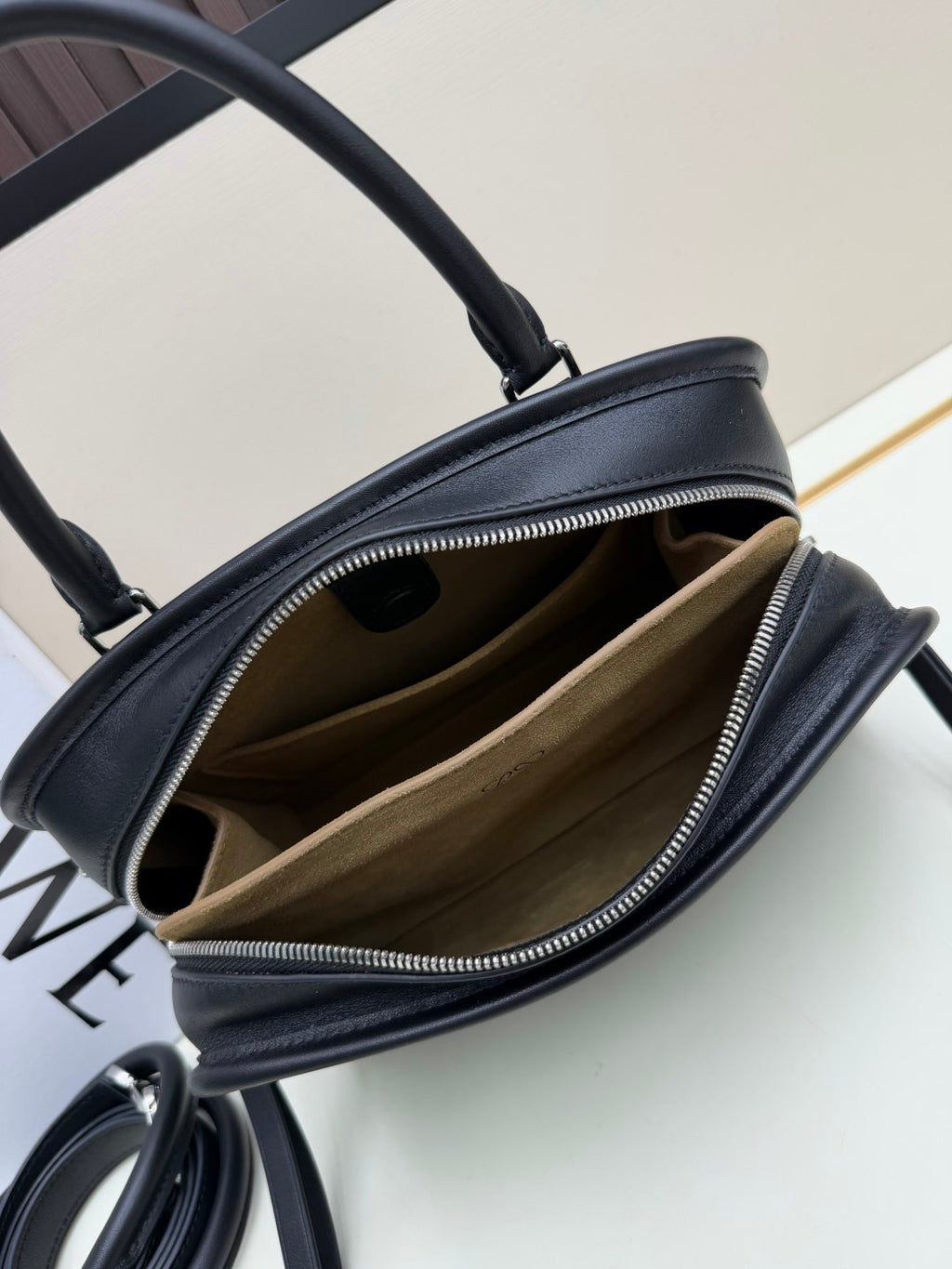 Catalogue article 99eed297cb — view 7