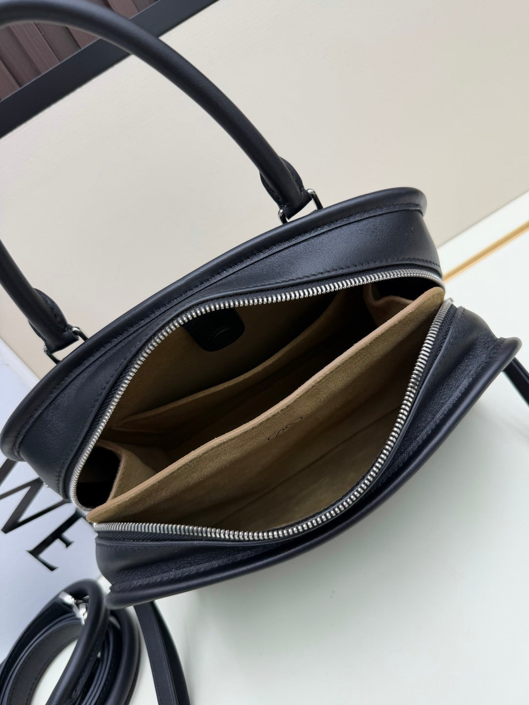 Catalogue article 99eed297cb — view 7