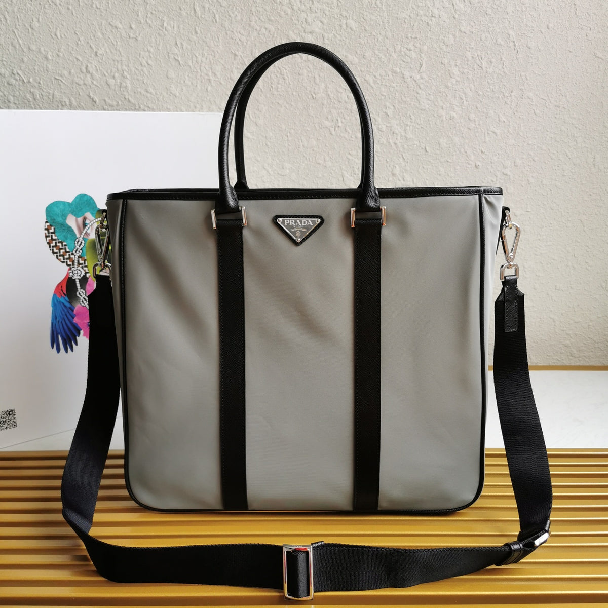 Catalogue article 24c9fd2a98 — view 1