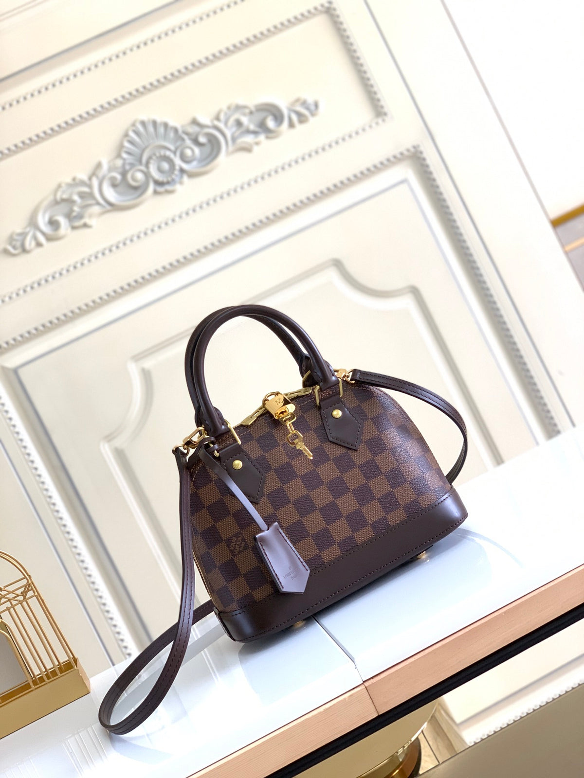 Catalogue article 2128b5dba5 — view 1