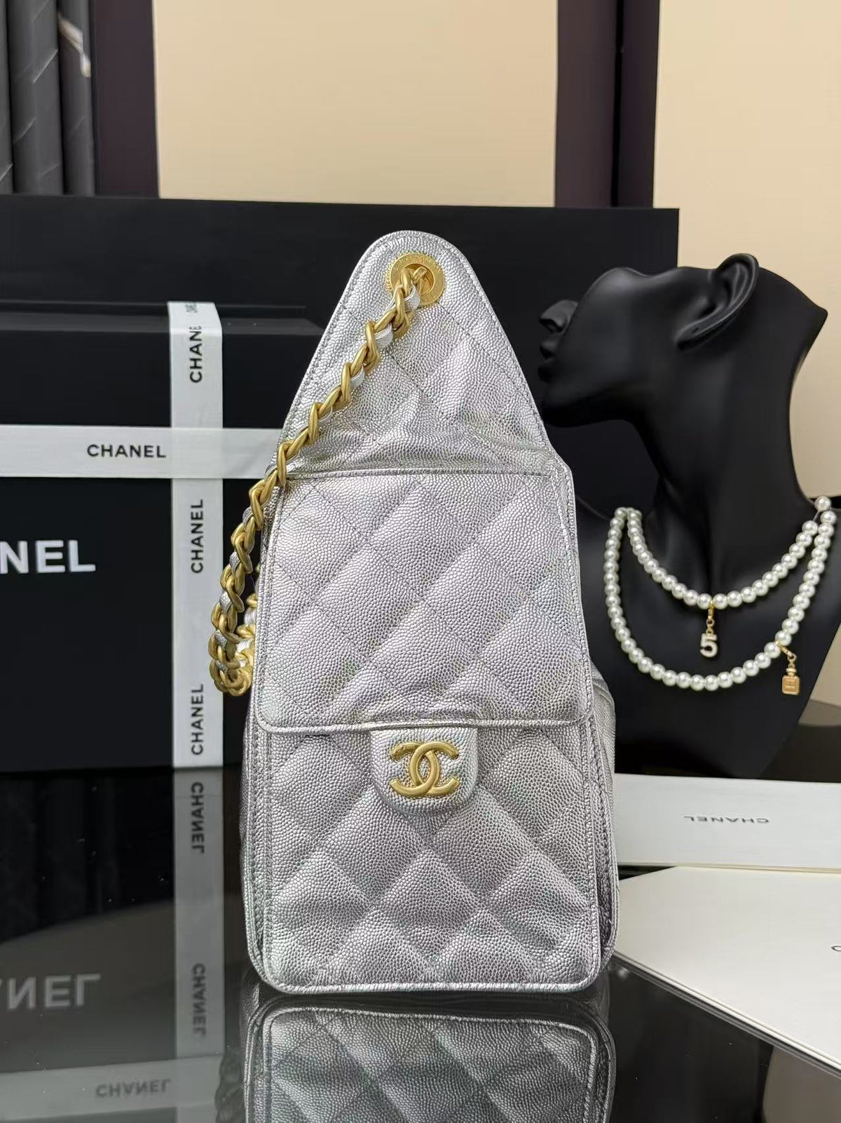 Catalogue article 1ab4364e17 — view 3