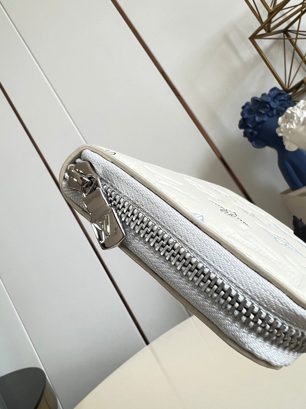 Catalogue article 26a6ee60d8 — view 4