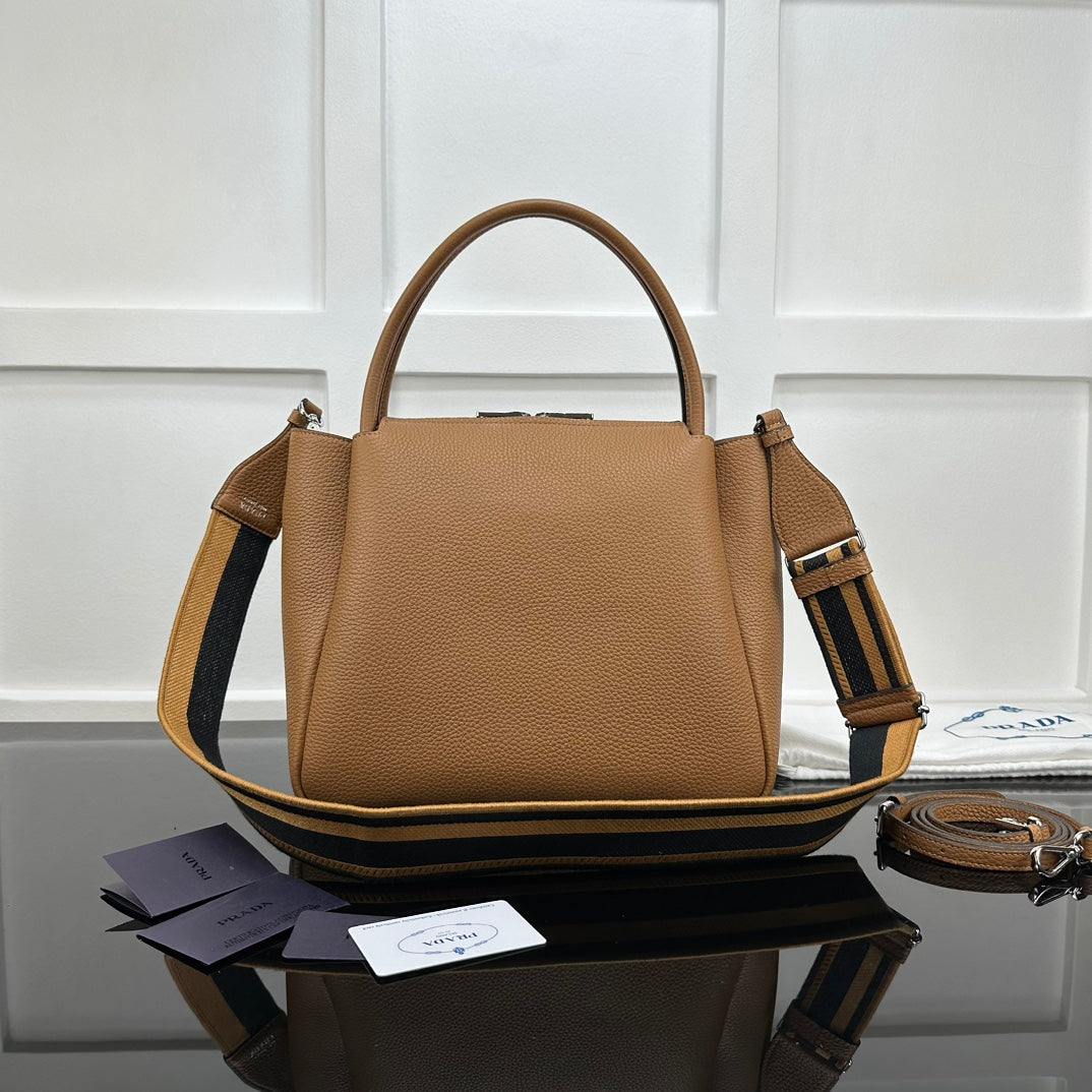 Catalogue article 8366ea3111 — view 3