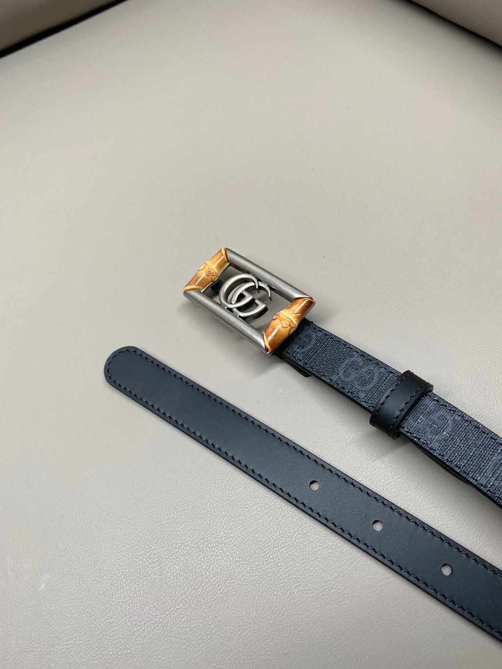 Catalogue article 17bf67483a — view 3