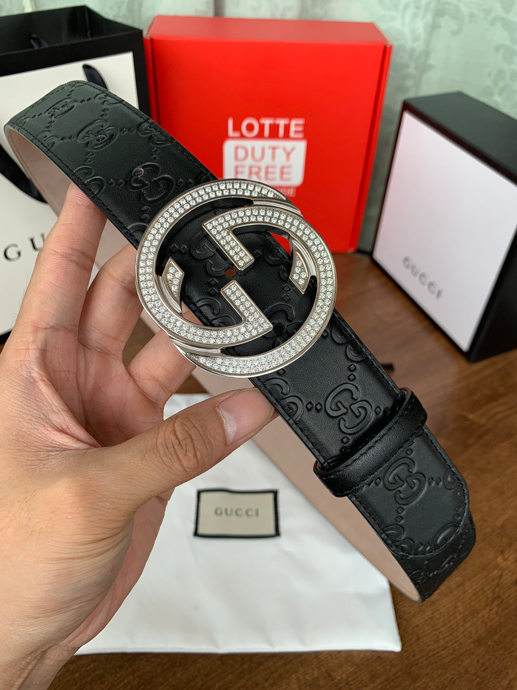 Catalogue article 2b2f2c580f — view 1