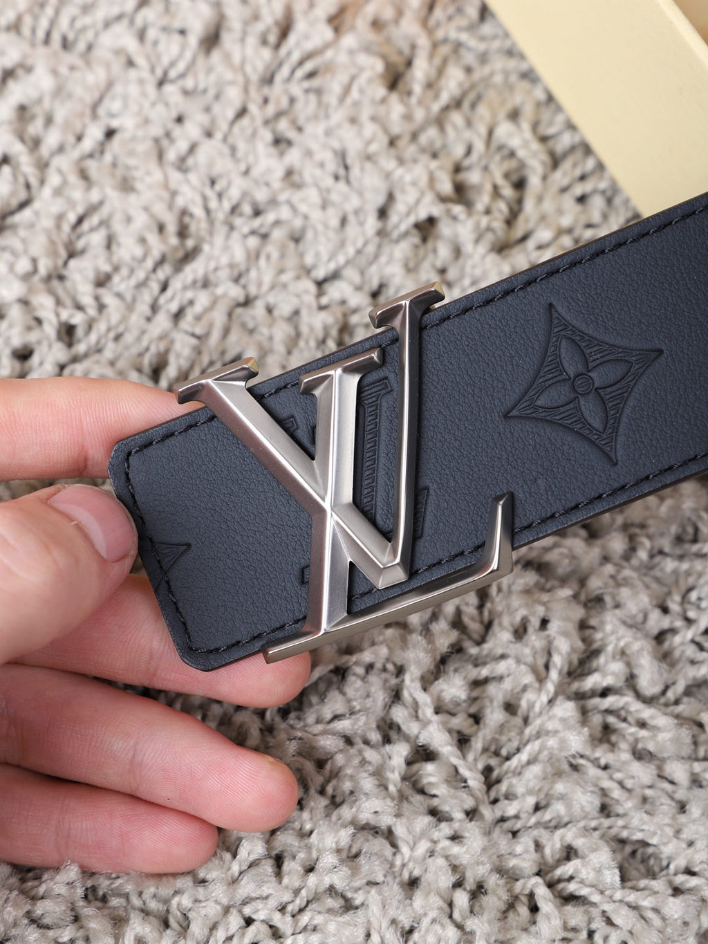 Catalogue article 7773310d25 — view 2
