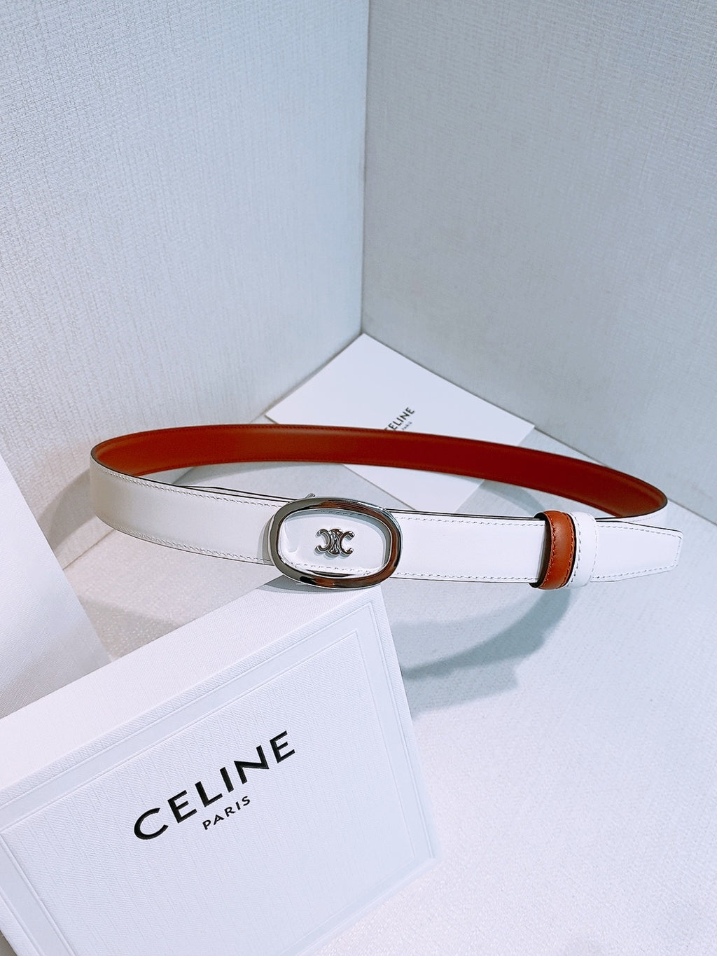Catalogue article 8d3bf8f2bf — view 1