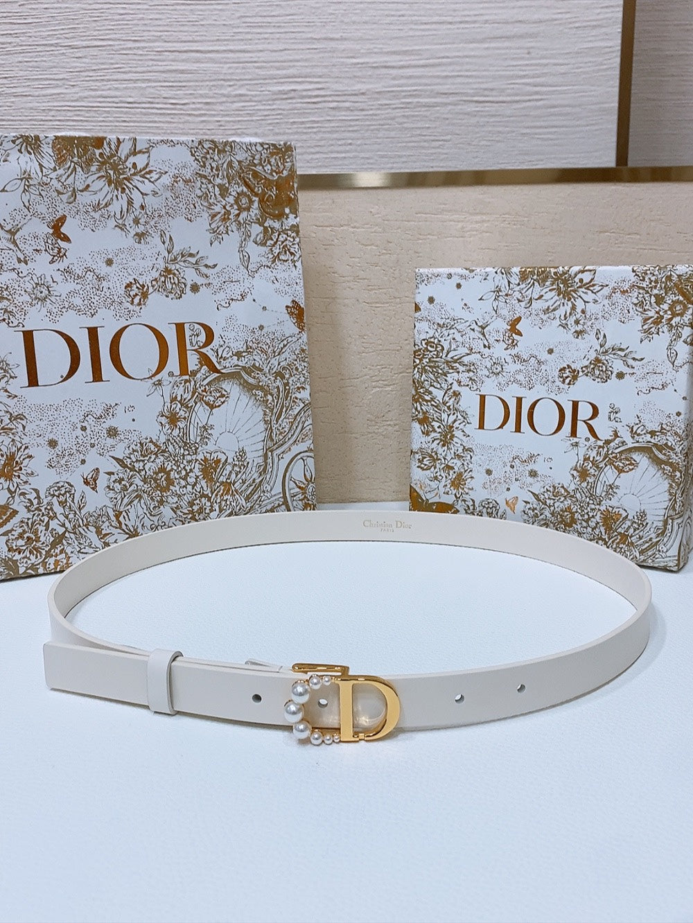 Catalogue article 8cd9871628 — view 1