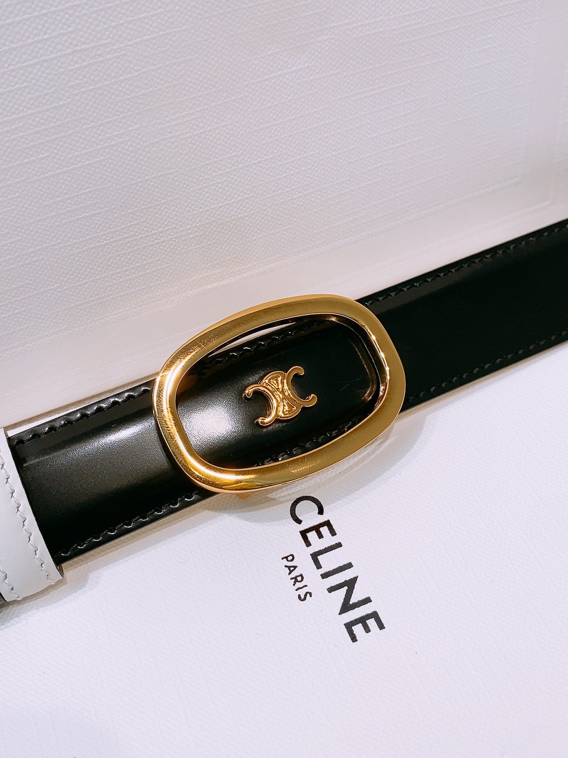 Catalogue article 51e935a77e — view 3