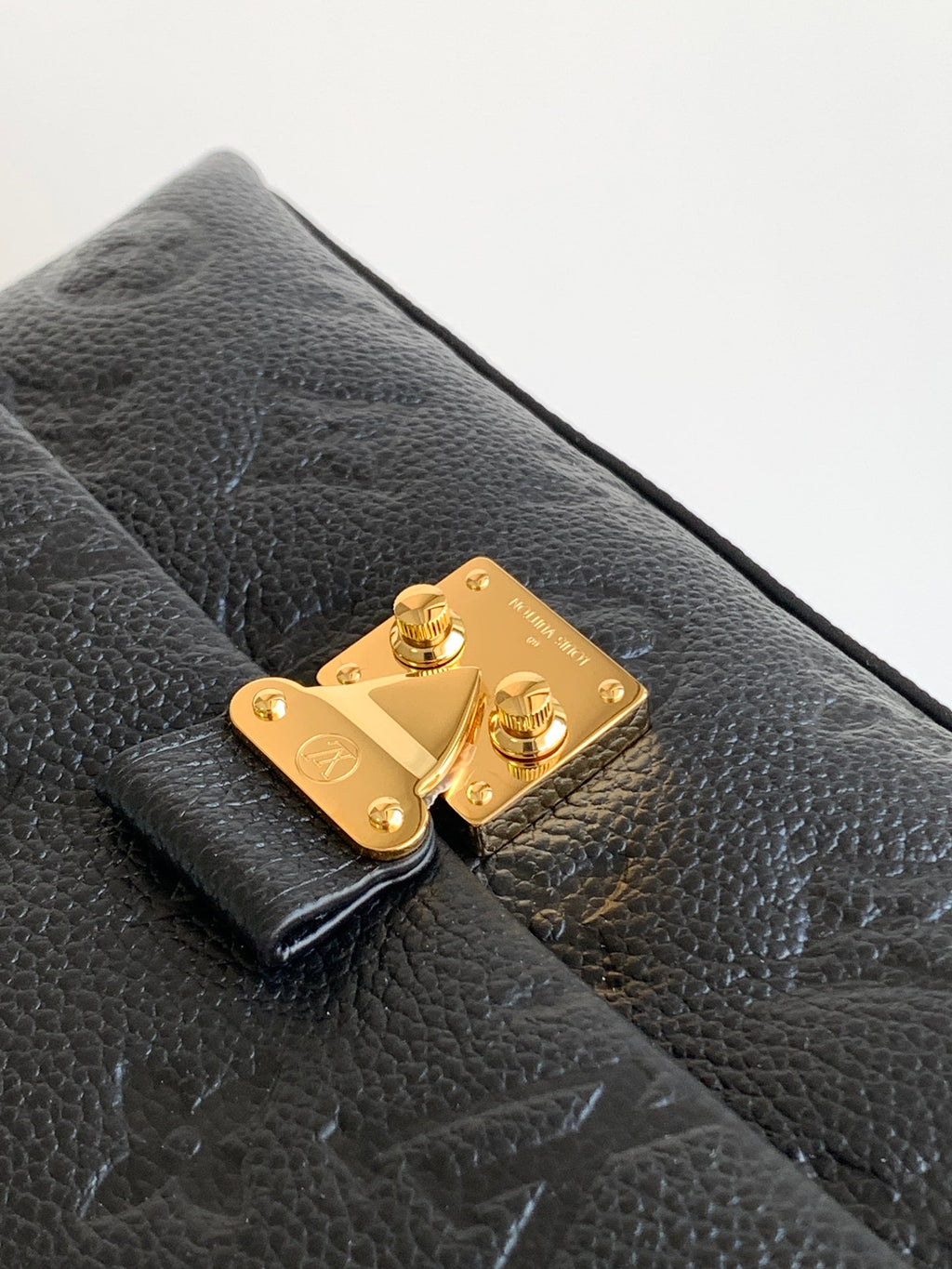 Catalogue article 6a814b7daa — view 7