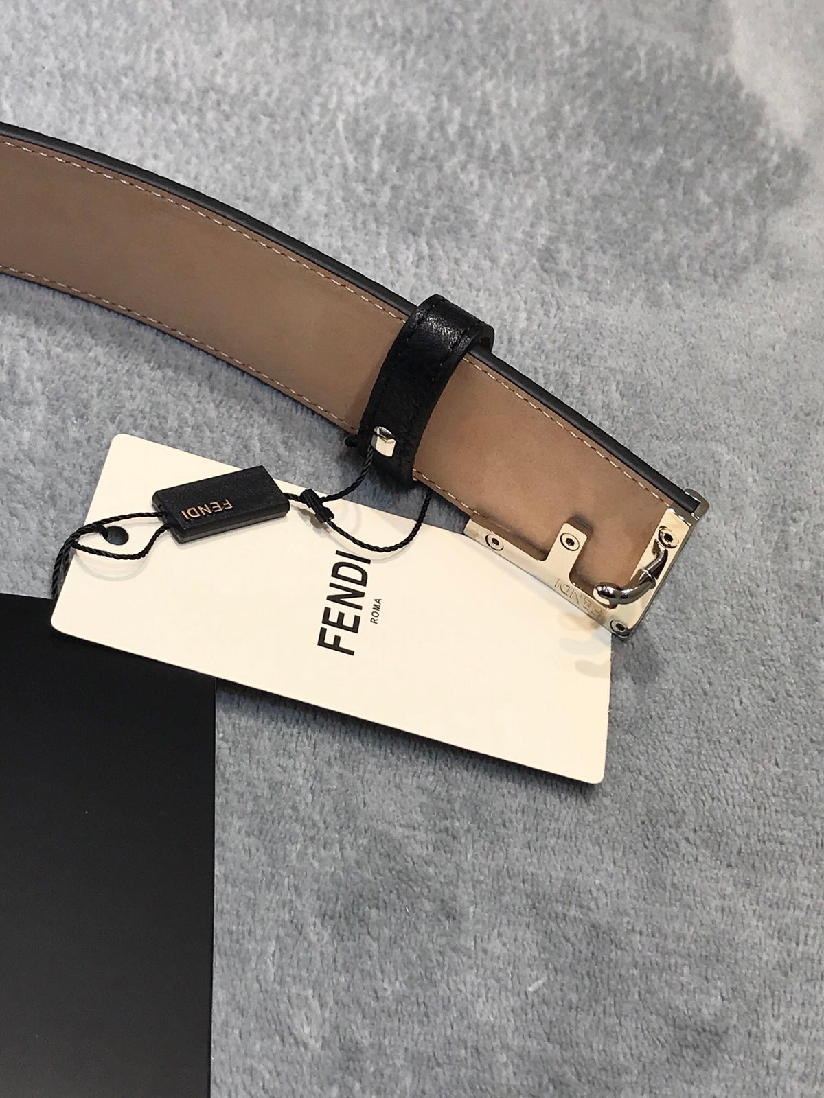Catalogue article 8823d9f501 — view 5