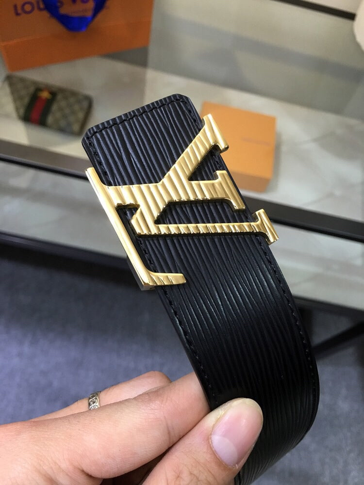 Catalogue article 2823d1ef57 — view 1