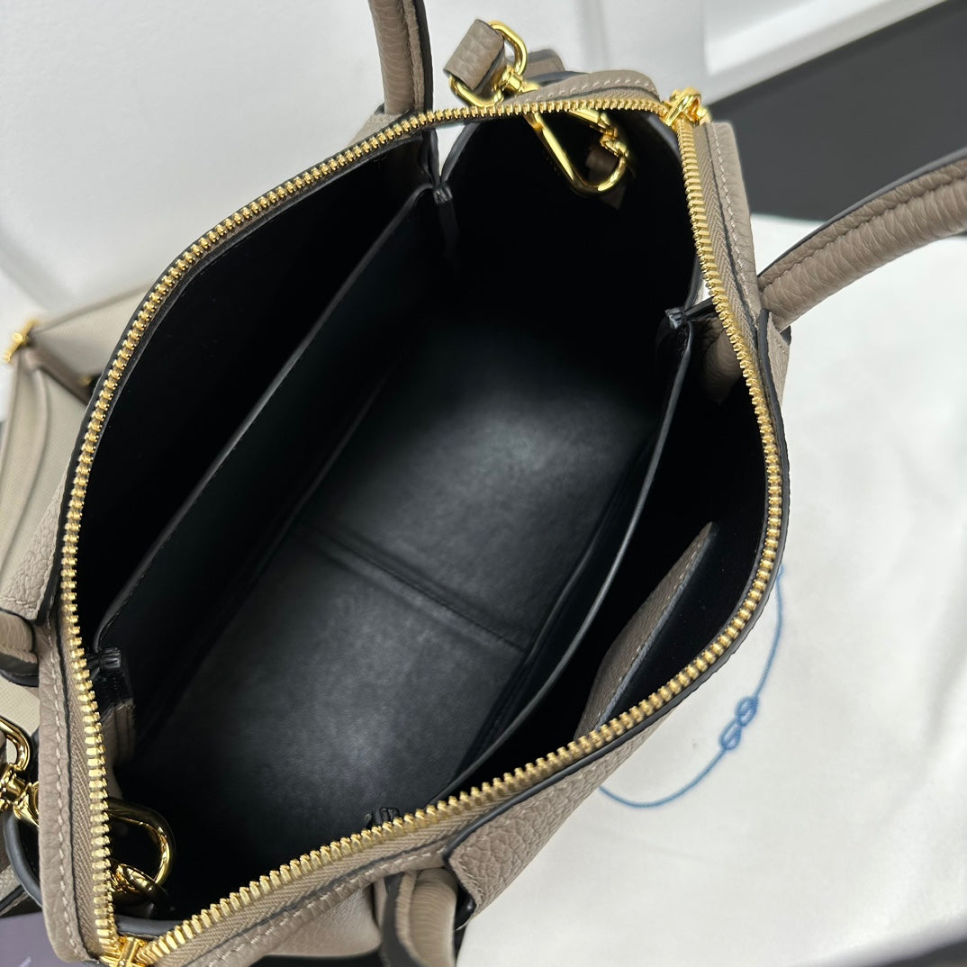 Catalogue article bfa16fb137 — view 7