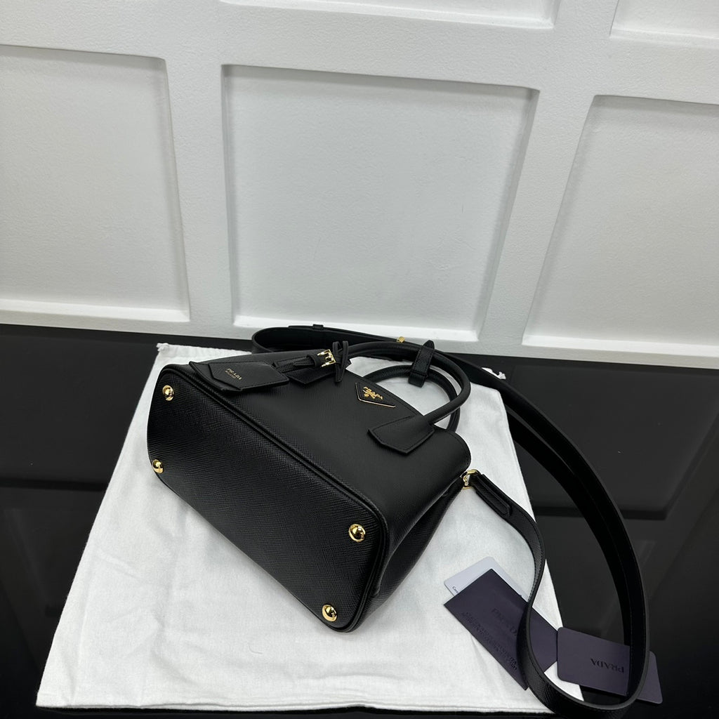 Catalogue article 9745e93bea — view 5