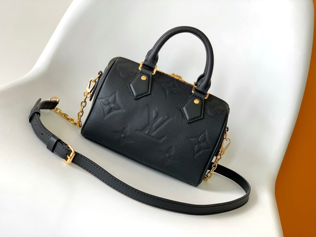 Catalogue article 95a355a663 — view 3
