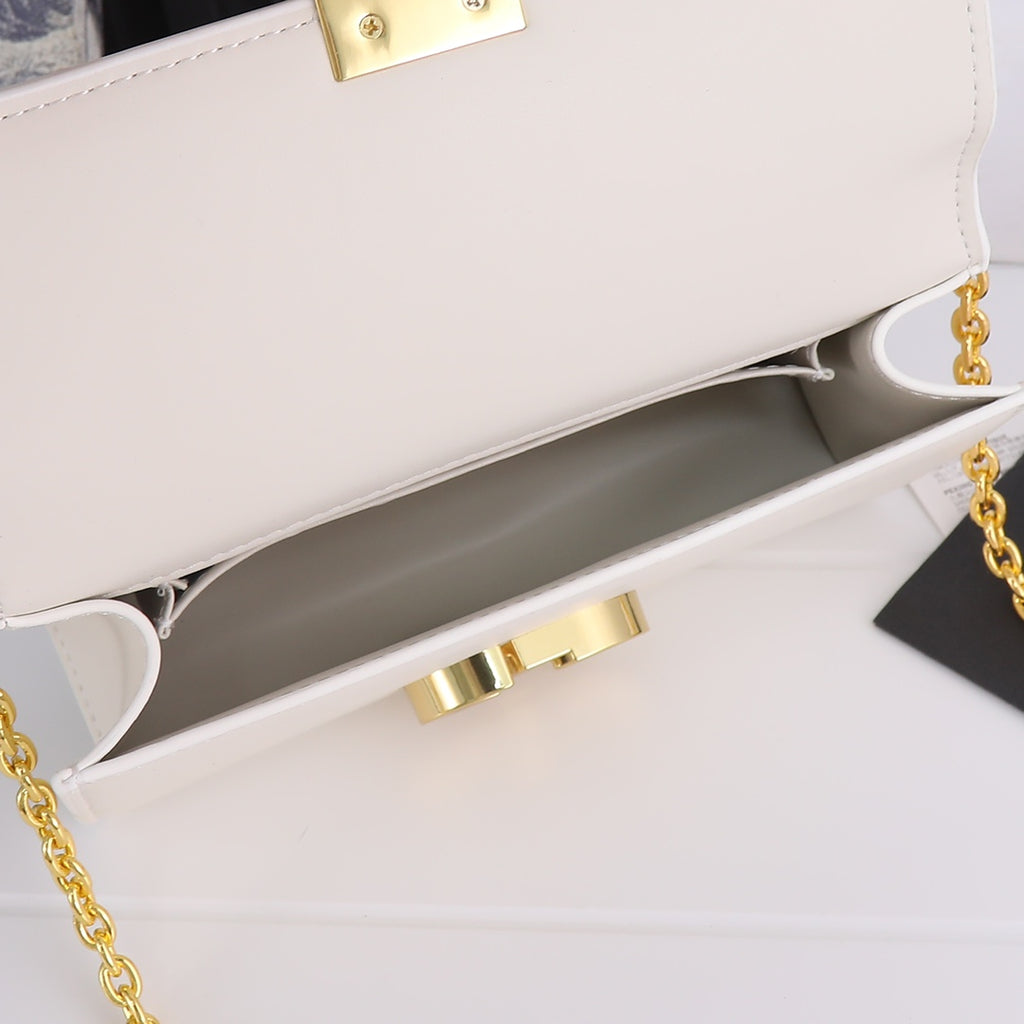 Catalogue article 8f00de8f53 — view 9