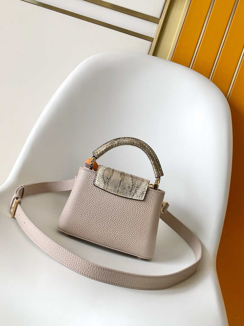 Catalogue article 343a0d2e25 — view 3