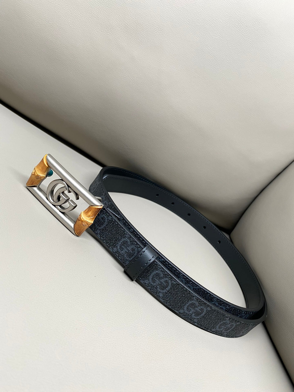 Catalogue article 17bf67483a — view 1