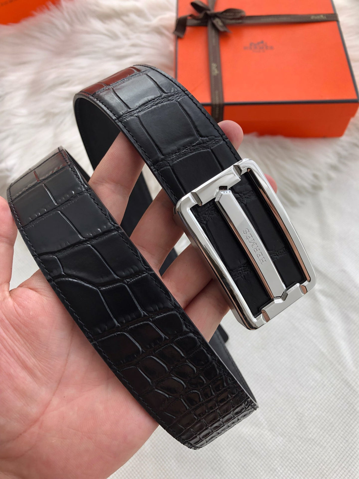 Catalogue article 66b98c5711 — view 3