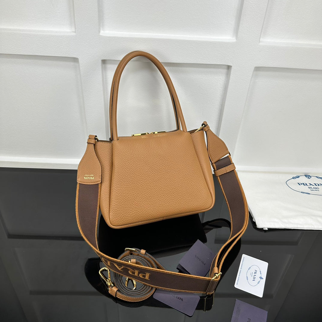 Catalogue article a2a8b72410 — view 3