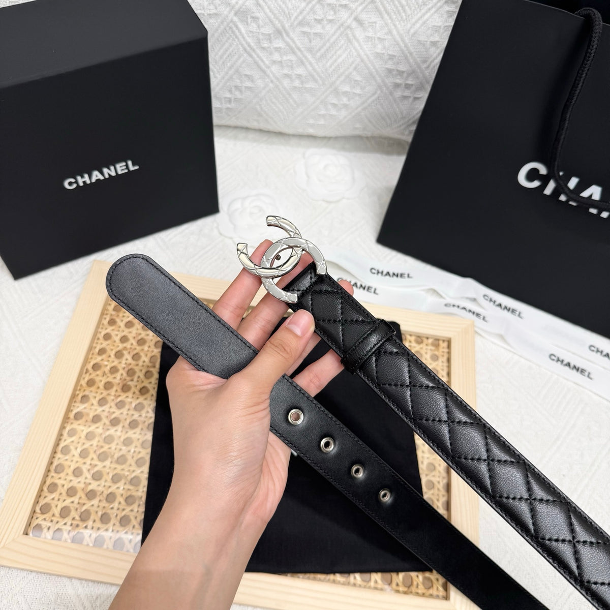 Catalogue article deb6add2a3 — view 5